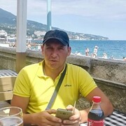 Максим, 41, Михайловка
