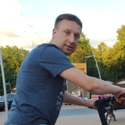 Александр, 38, Гвардейск