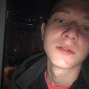 Илья, 19, Абакан