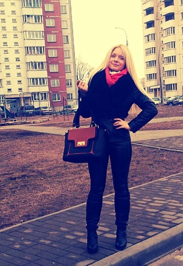 La mia foto - Anastasiya, 30 di Barysaŭ (@anastasiya38363)
