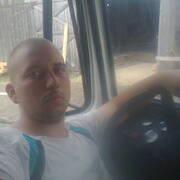 Евгений, 31, Урень