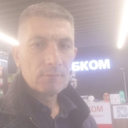 Саша, 51, Востряково