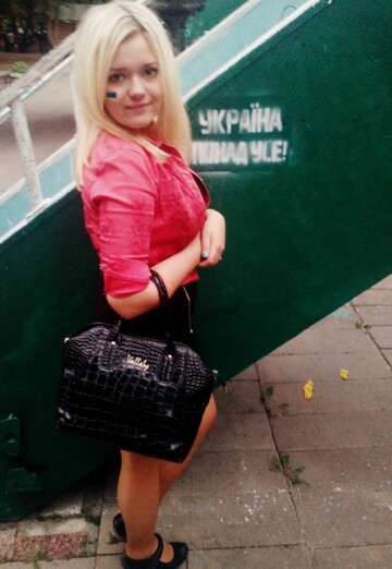 Моя фотография - Кароліна, 27 из Житомир (@karolna8341254)