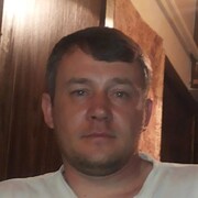 Владимир Захаров, 40, Суровикино