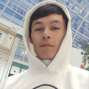 Сухроббек, 22, Москва