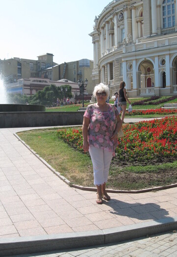 Моя фотография - Лариса, 69 из Николаев (@larisa35903)