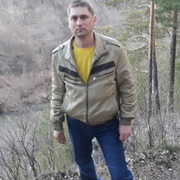Антон, 43, Трехгорный