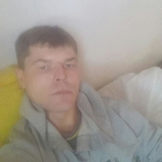 Максим Дешевенко, 29, Ровеньки