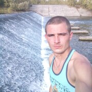 Паша, 33, Дятьково