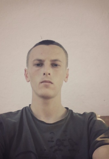 Моя фотография - Сергей, 29 из Орехов (@sergey8171588)