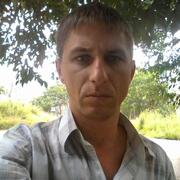 Иван, 44, Артем