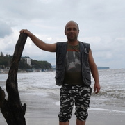 макс, 42, Джубга