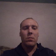 олег, 38, Ярославский