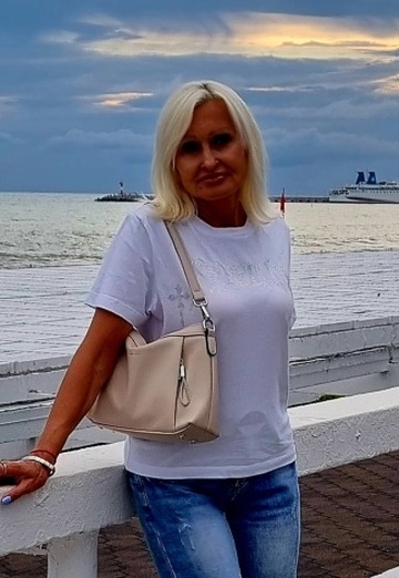 Моя фотография - Оксана, 53 из Ростов-на-Дону (@neangel5888849)