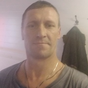 Алексей, 43, Калининск