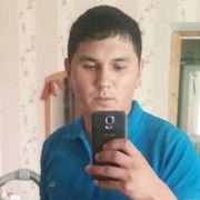 Рустам, 32, Александровск