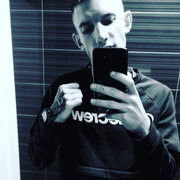 Васек, 21, Солнцево