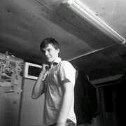 Антон, 25, Югорск