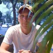Максим, 37, Москва