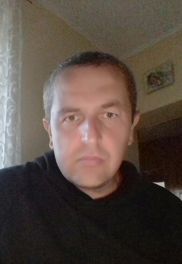 Моя фотография - Володя Комар, 42 из Рожнятов (@volodyakomar)