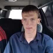 Данил, 21, Белогорск