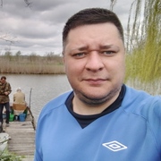 Антон, 35, Майский