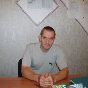 Олег, 61, Ясный