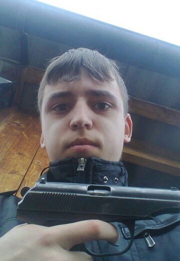 Моя фотография - Евгений, 28 из Камышлов (@evgeniy245314)