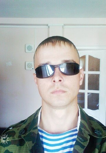 Моя фотография - Владимир, 35 из Усть-Донецкий (@vladimir188427)