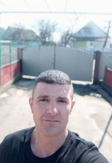 Моя фотография - Андрей, 39 из Черняхов (@andrey725075)
