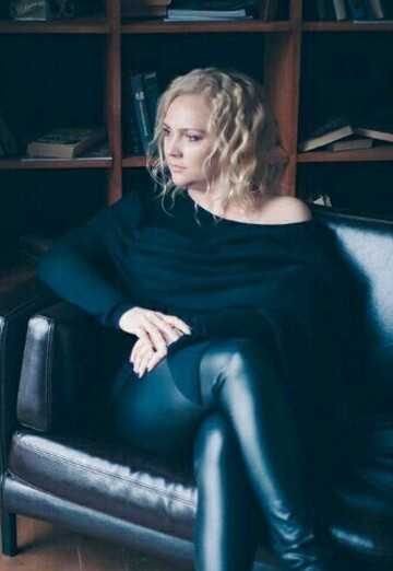 Elena (@elena502389) — my photo № 3
