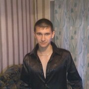 Руслан, 35, Шарыпово  (Красноярский край)