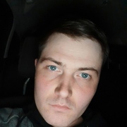 Максим, 31, Большой Камень