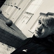 Артем, 24, Калашниково