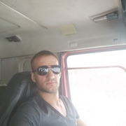 Антон, 35, Беркакит