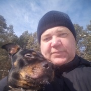 Александр, 31, Зеленогорск (Красноярский край)