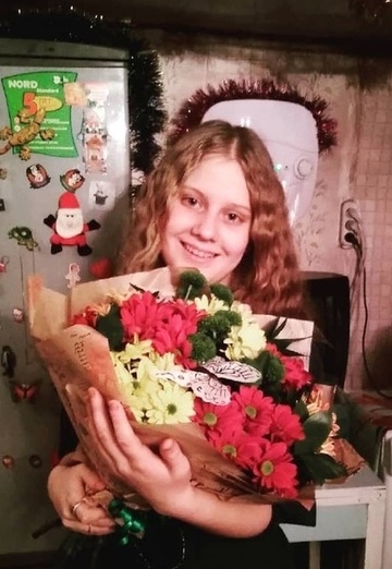 Моя фотография - Алина, 23 из Карпинск (@apetrova2017)
