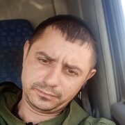 Кот, 38, Уяр