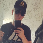 Вадим, 20, Закаменск