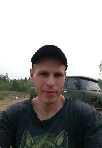 Моя фотография - Андрей Черников, 42 из Алдан (@andreychernikov14)