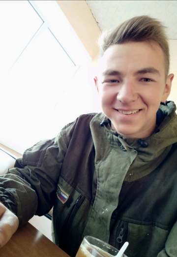 Моя фотография - Константин Сергеевич, 23 из Гвардейск (@konstantinsergeevich76)