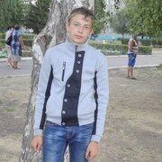 Влад, 23, Львовский
