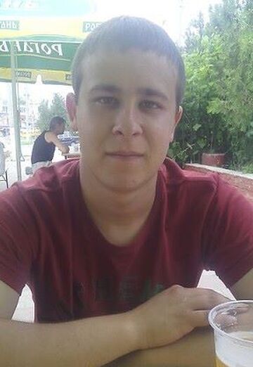 Моя фотография - Влад, 27 из Керчь (@vlad84424)