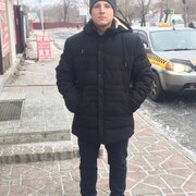 Николай, 25, Черногорск