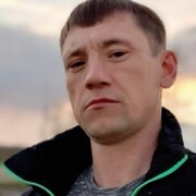 Иван, 39, Кировск