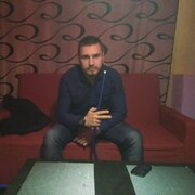 Максим, 26, Губкин