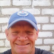 Виктор, 58, Полтавка