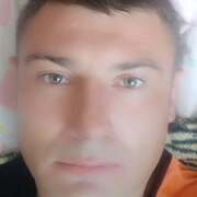 Александар, 37, Белев