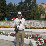 Paul, 72, Московский