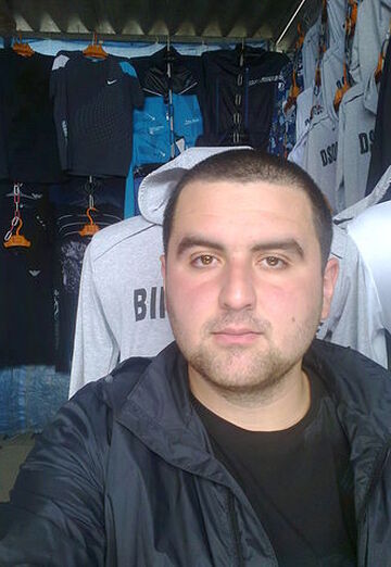 La mia foto - Farid, 34 di Novošachtinsk (@farid2501)